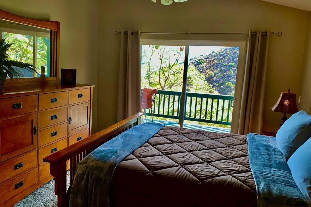 Stunning Views Total Privacy Absolute Tranquility Chalet Wofford Heights